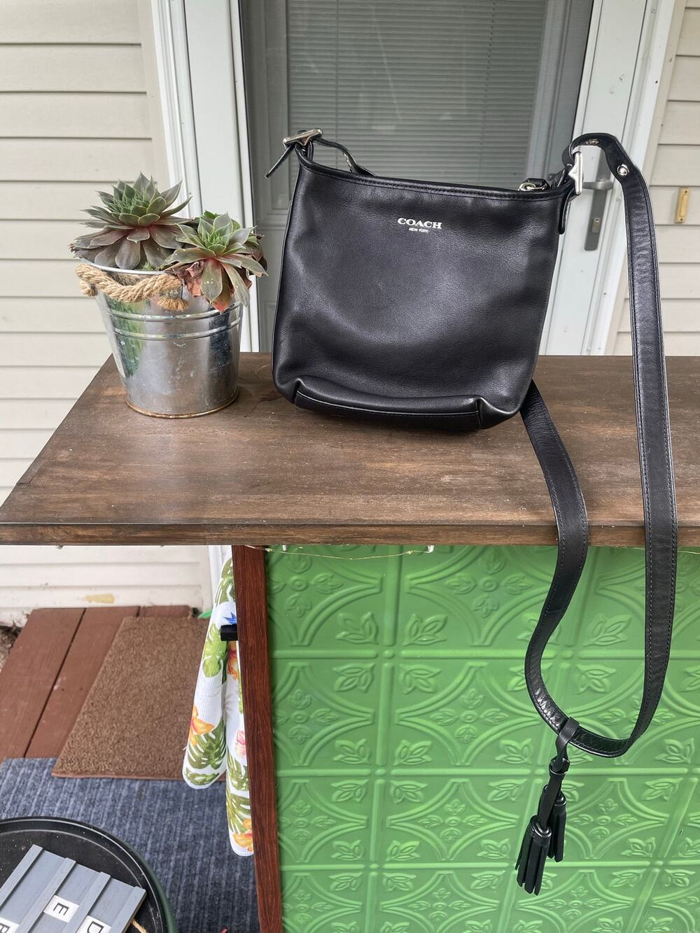 Coach Black Leather Crossbody Bag Tassel Swingpack Purse